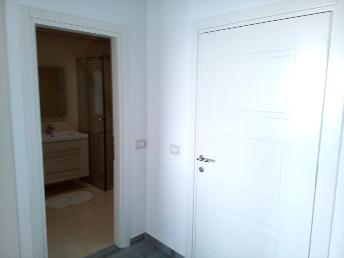 Delfin Apartments Sarandë Exterior foto